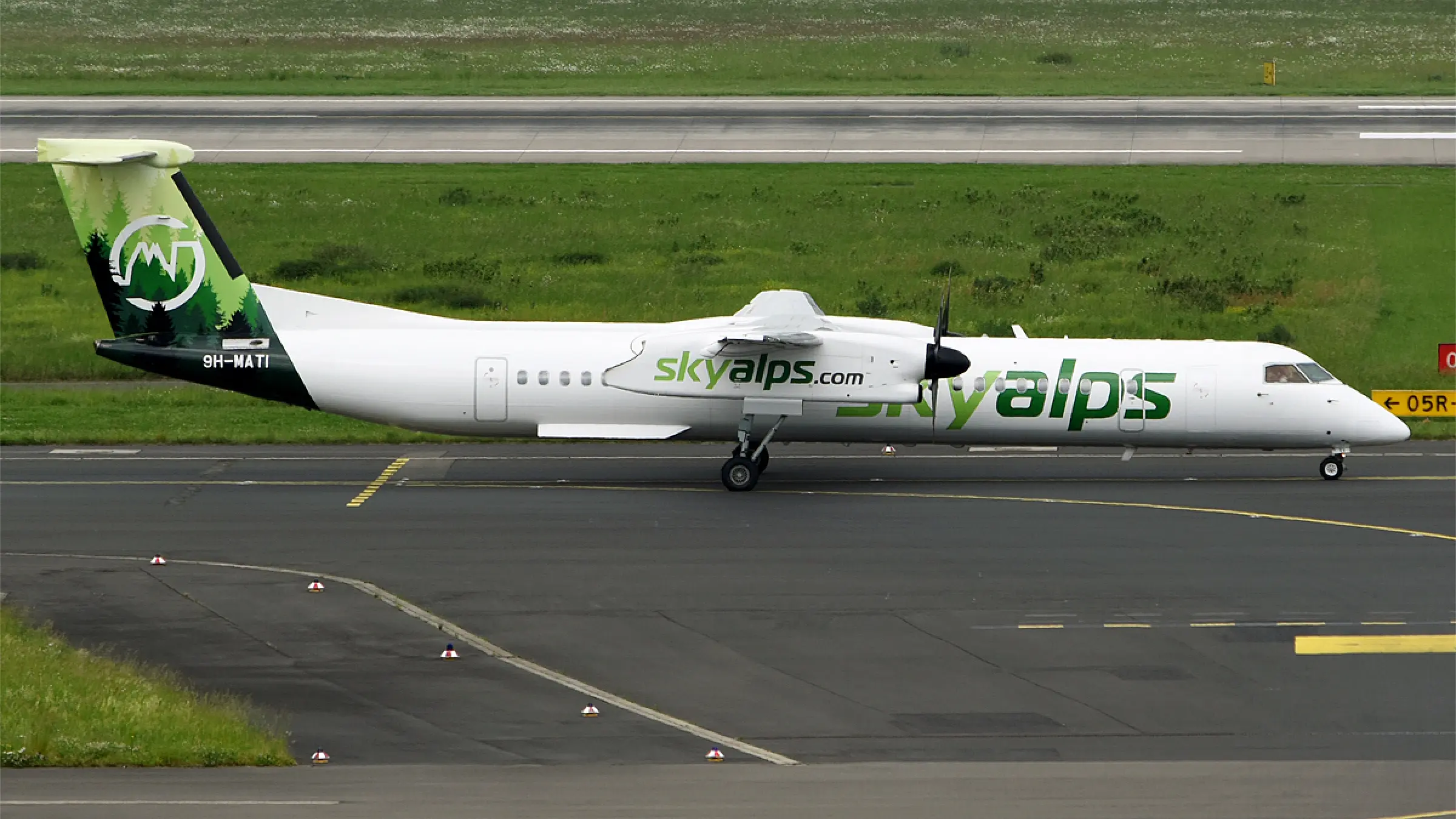 Mit dem Flugzeug nach Molaris! - Special Offer SkyAlps